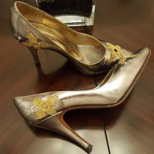 👠👠Rene Caovilla Pewter pumps